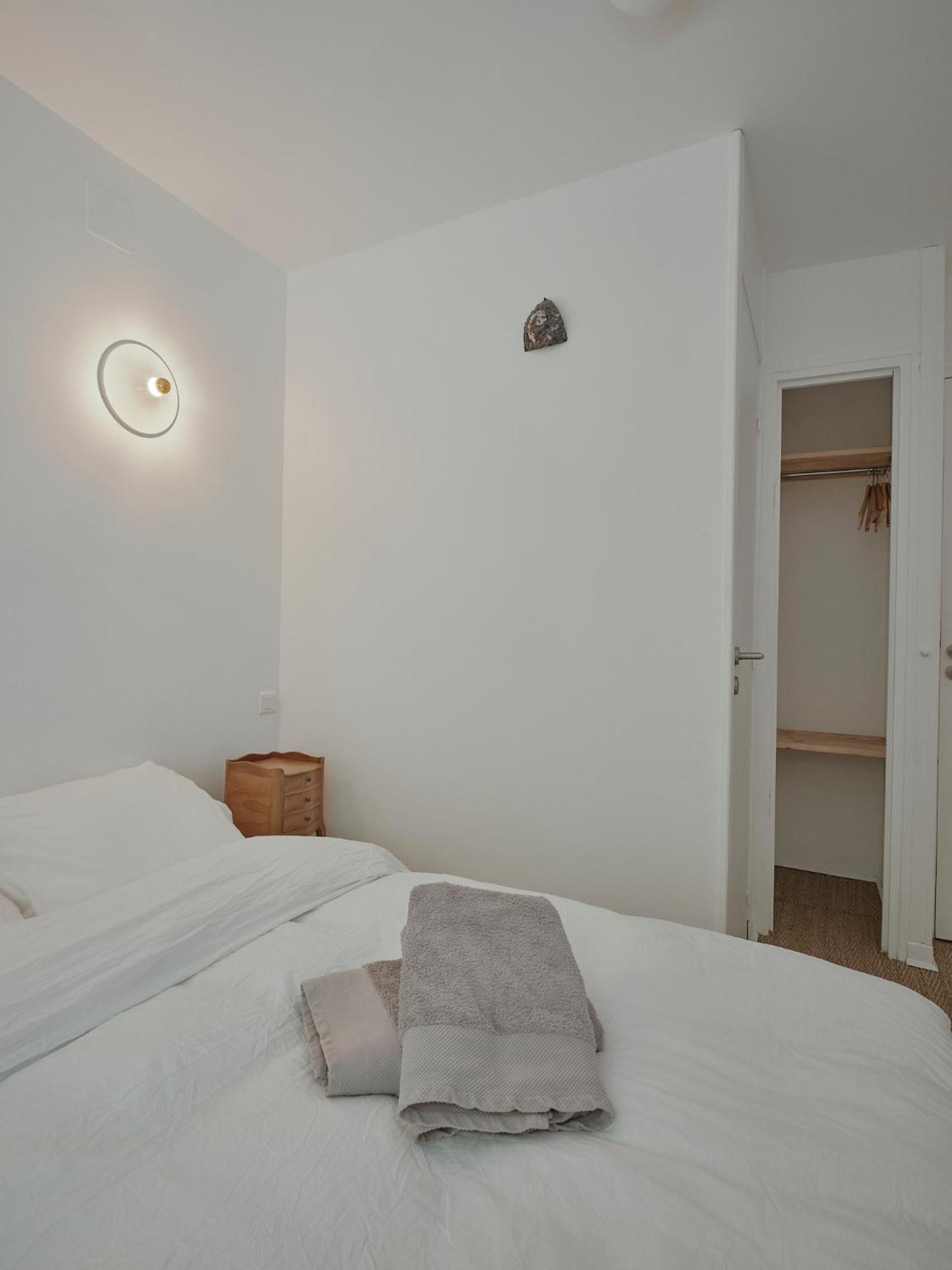 La Boule D'Or - Auberge Creative Clamecy  Bagian luar foto